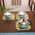 「赤柄壶 · Ember Handle」 — 280ml Handmade Hammered Silver Teapot (Lacquered Red Handle · Engraved Stainless Body · Gongfu Brewing Vessel) - Image 5