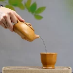 「沙心映月 · Moonlit Duanni」 — 320ml Handcrafted Yixing Duan Ni Teapot | Shi Piao Form with Reduction-Fired Finish · Gongfu Brewing for Pu’er & Oolong · Studio Edition - Image 3