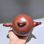 「神兽送子 · Divine Blessing Vessel」 — 400cc Engraved Yixing Purple Clay Teapot | “Divine Beasts Send Children” Motif · Old Zisha Pottery · SIYAO Studio · Town House Ornament - Image 4