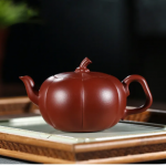 「美韵壶 · Grace Form」 — 230ml Handmade Yixing Purple Clay Teapot (Raw Ore Da Hong Pao Clay · Refined Pumpkin-Inspired Form · Folk Artisan Work)