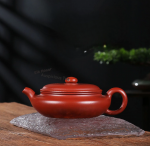 「广腹壶 · Broad Belly」 — 260ml Handmade Yixing Purple Clay Teapot (Large Diameter Flat Belly Form · Raw Ore Da Hong Pao Clay · Gongfu Brewing Pot)