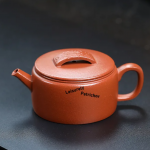 「雨香壶 · Petrichor」 — 120ml Handmade Yixing Purple Clay Teapot (Raw Ore Small Red Mud · Large-Caliber Form · Built-in Filter)