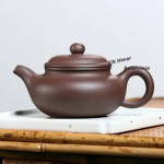 「古韵壶 · Classic Echo」 — 190ml Handmade Yixing Purple Clay Teapot (Antique-Style Form · Raw Ore Zisha Clay · Small Capacity Gongfu Pot)
